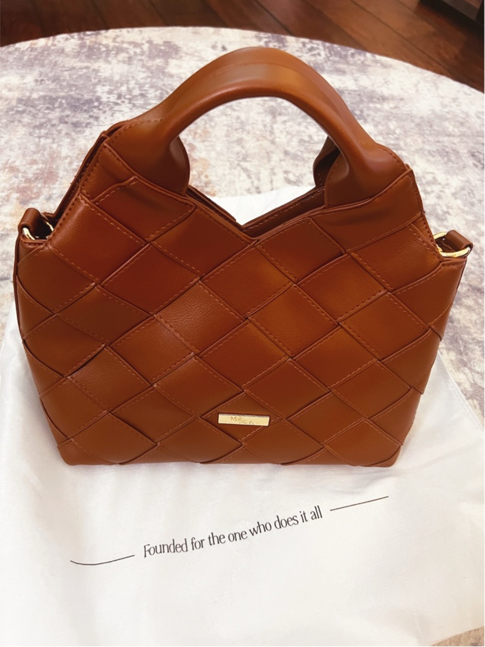 Mali + Lili Woven Vegan Leather Shoulder Bag in Brown - Picture 3 of 7